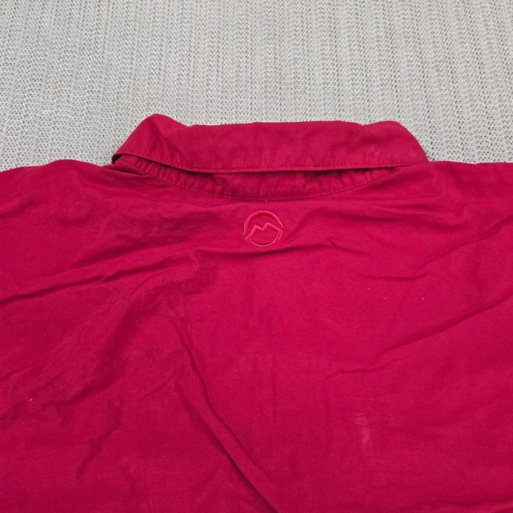 Magellan Sportswear size large